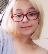 I'm 23 Yar slim Sexy Girls